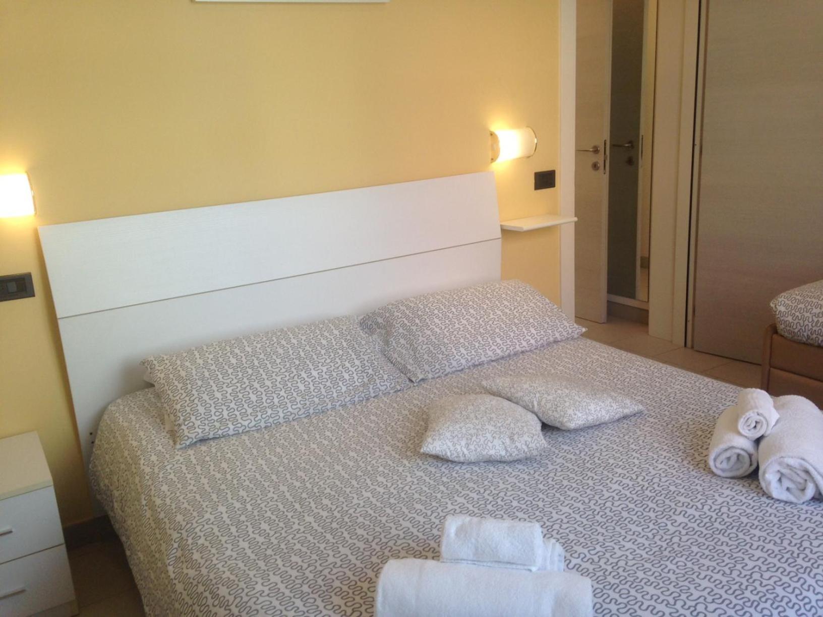 Residence Altea Riccione Esterno foto