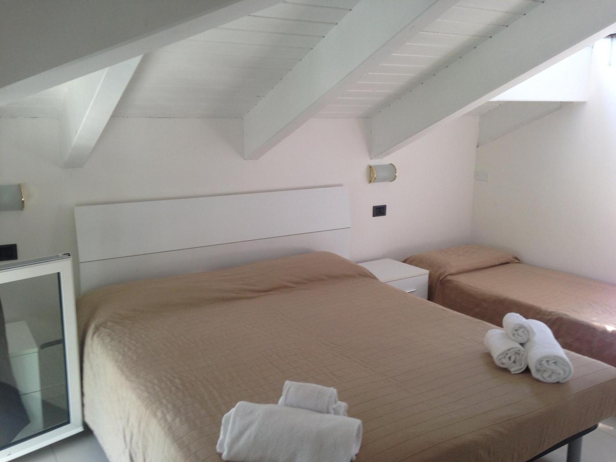 Residence Altea Riccione Esterno foto